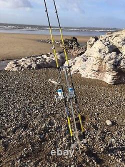 Quality Sea Fishing Set 2 X 12ft Beachcaster Rods + 2 X Sk7 Sea Reels + Tripod